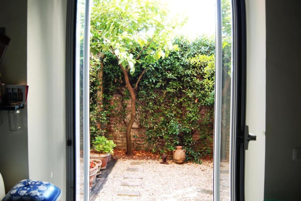 Two-Room Apt. Under The Aqueduct'S Arch In Pigneto Rom Exteriör bild
